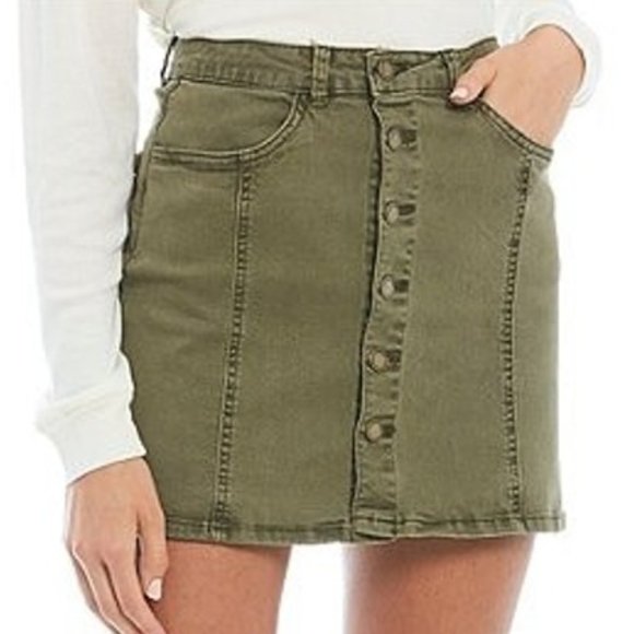 🎩🗝️ NWT $49 Cooper Key Button Front Mini Jean Skirt Orange - Picture 4 of 6